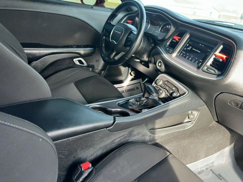 Used 2022 Dodge Challenger GT image 49