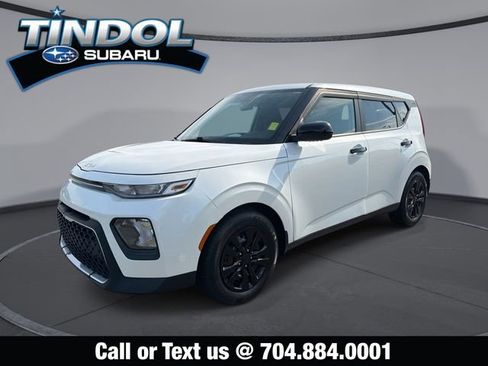 Used 2022 Kia Soul LX FWD image 1