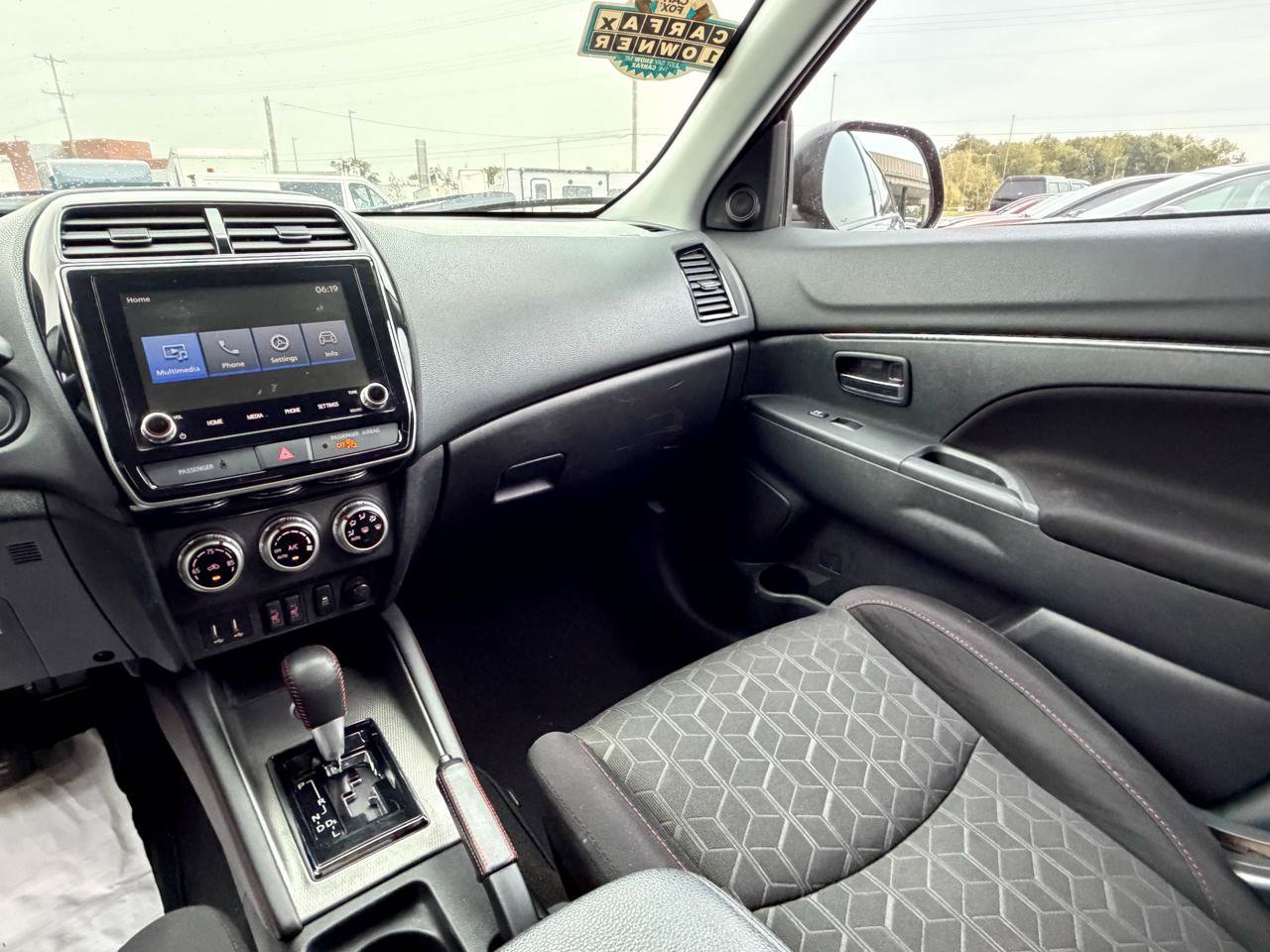 Used 2021 Mitsubishi Outlander Sport LE FWD image 17