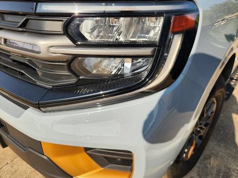 Used 2025 Ford Expedition Tremor AWD/4WD image 7