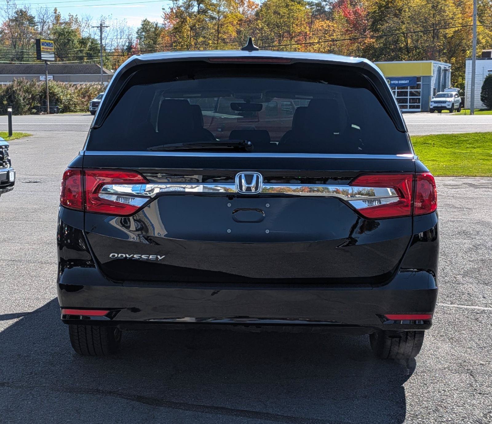 Used 2018 Honda Odyssey EX-L image 9