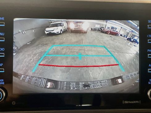 Used 2021 Toyota Tacoma TRD Sport w/ Technology Package RWD image 9