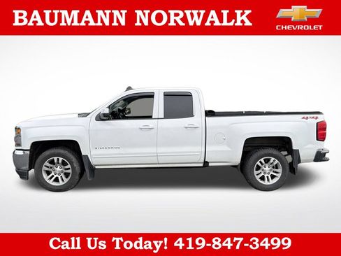 Used 2018 Chevrolet Silverado 1500 LT w/ All Star Edition AWD/4WD image 2