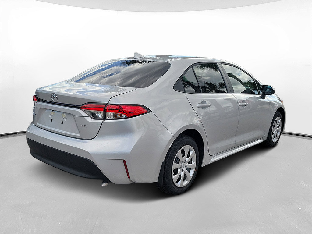 New 2027 Toyota Corolla LE FWD image 4