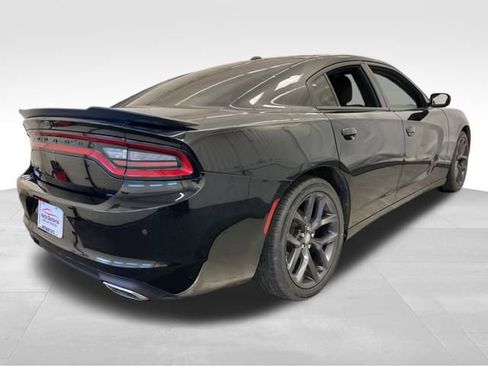Used 2021 Dodge Charger SXT w/ Blacktop Package image 5