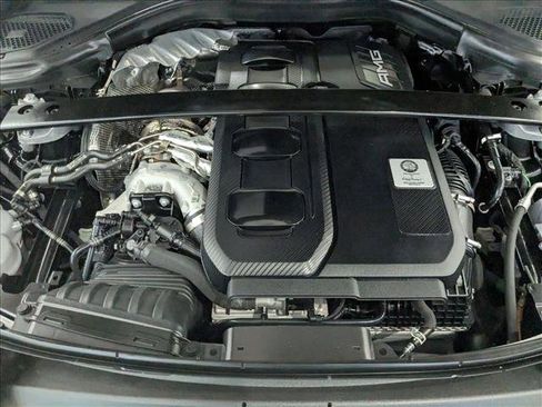 Used 2025 Mercedes-Benz GLC 43 AMG AMG GLC 43 image 23