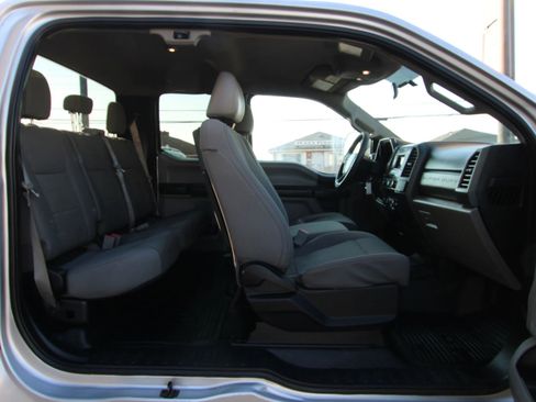 Used 2018 Ford F250 XL w/ Power Equipment Group image 10