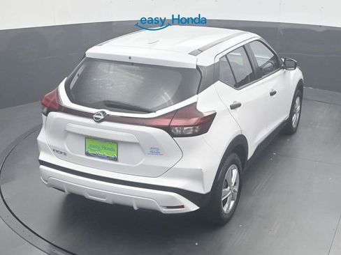 Used 2023 Nissan Kicks S image 24