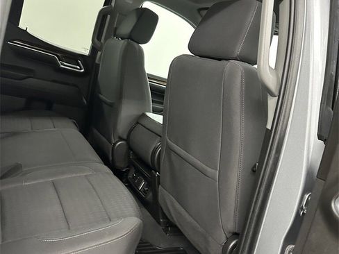 Used 2023 GMC Sierra 1500 SLE image 36