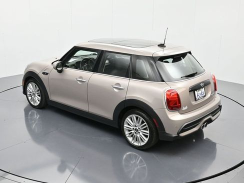 Used 2024 MINI Cooper S image 37