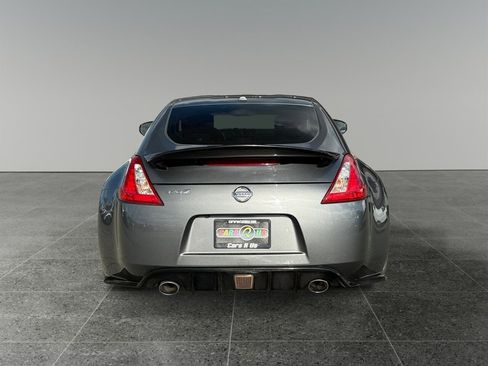 Used 2015 Nissan 370Z w/ Sport Package image 5