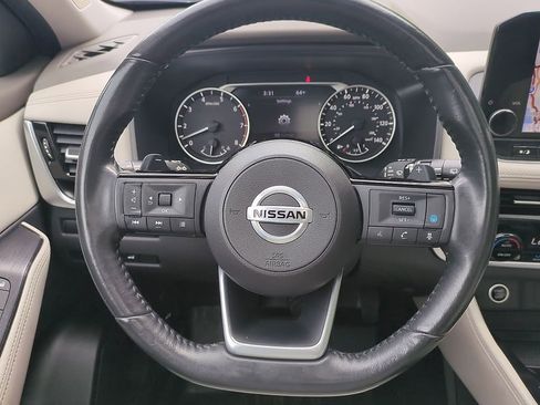 Used 2021 Nissan Rogue SL w/ Premium Package AWD/4WD image 13