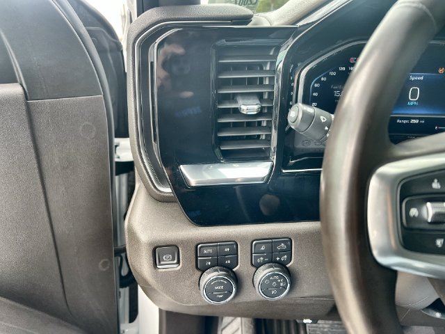 Certified 2024 Chevrolet Silverado 1500 RST AWD/4WD image 17