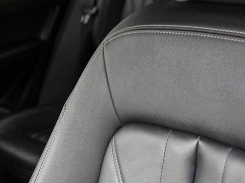 Used 2023 Audi Q5 2.0T Premium w/ Convenience Package image 25