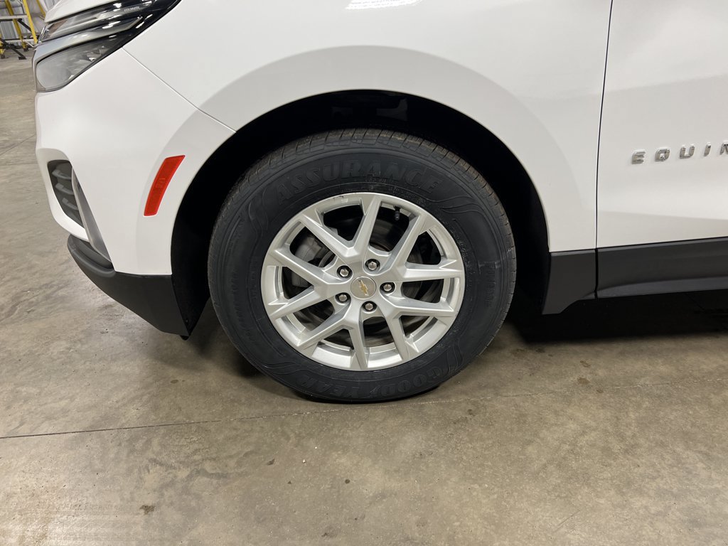 Certified 2024 Chevrolet Equinox LT AWD/4WD image 10