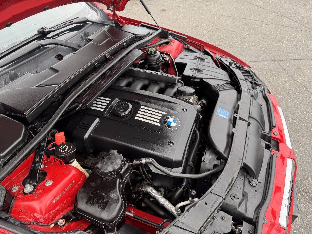 Used 2007 BMW 328i Convertible RWD image 10