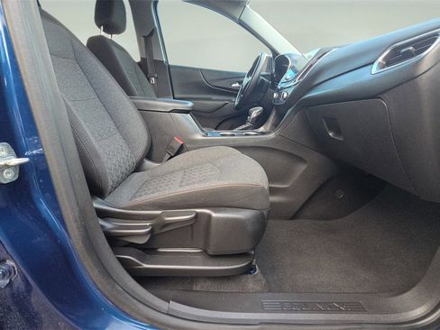 Used 2022 Chevrolet Equinox LT image 13