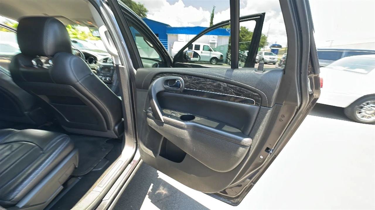 Used 2014 Buick Enclave Leather FWD image 28