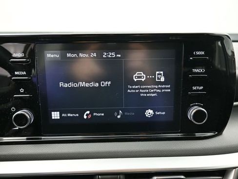 Used 2023 Kia K5 LXS image 21