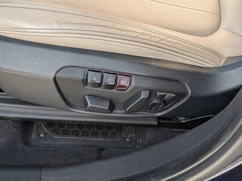 Used 2018 BMW X1 xDrive28i image 15