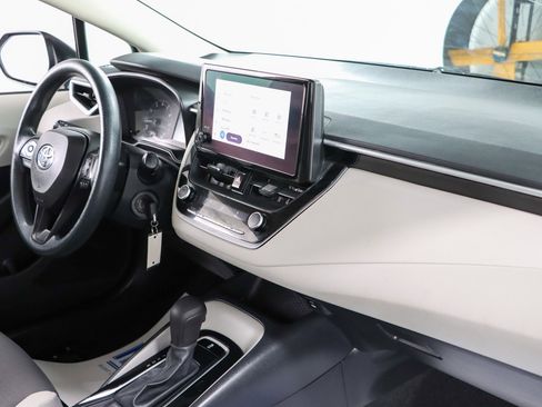 Used 2023 Toyota Corolla LE FWD image 25