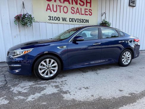 Used 2017 Kia Optima LX w/ Option Group 014 FWD image 8