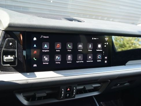 Certified 2025 Porsche Cayenne image 31