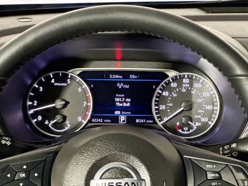 Used 2022 Nissan Sentra SV image 34