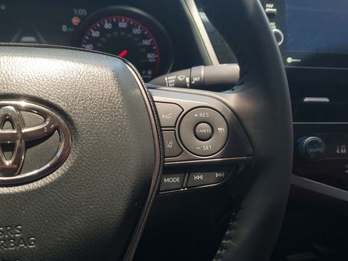 Used 2024 Toyota Camry XSE FWD image 25