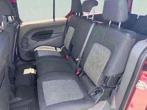 Used 2020 Ford Transit Connect XL image 24