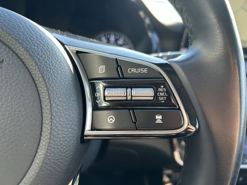 Used 2021 Kia Seltos SX image 17