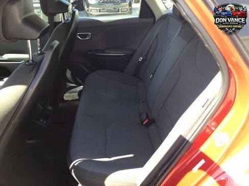 Used 2025 Kia K4 FWD image 23