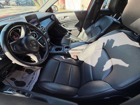 Used 2019 Mercedes-Benz GLA 250 image 5