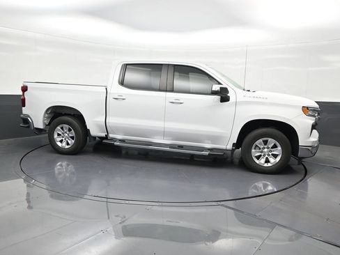 Used 2024 Chevrolet Silverado 1500 LT RWD image 7