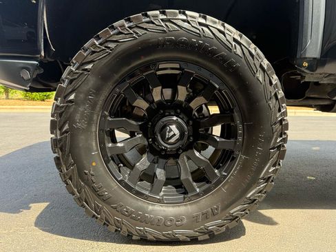 Used 2020 GMC Sierra 2500 AT4 w/ AT4 Premium Package AWD/4WD image 46