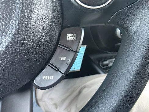 Used 2017 Kia Soul FWD image 34