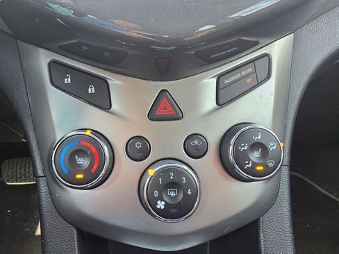 Used 2014 Chevrolet Sonic LTZ FWD image 17