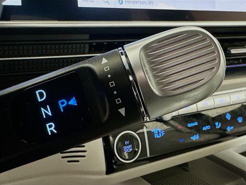 Used 2023 Hyundai Ioniq 6 Limited image 25