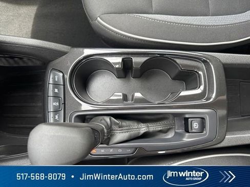 Used 2025 Chevrolet TrailBlazer LT AWD/4WD image 22