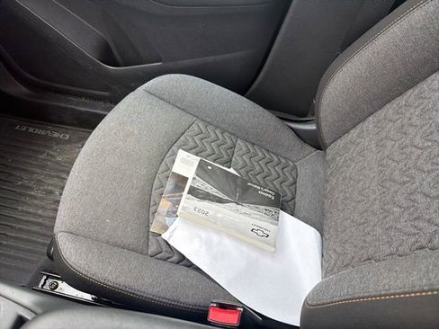 Used 2023 Chevrolet Equinox LT image 15