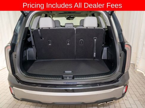 Used 2025 Kia Telluride EX FWD image 5
