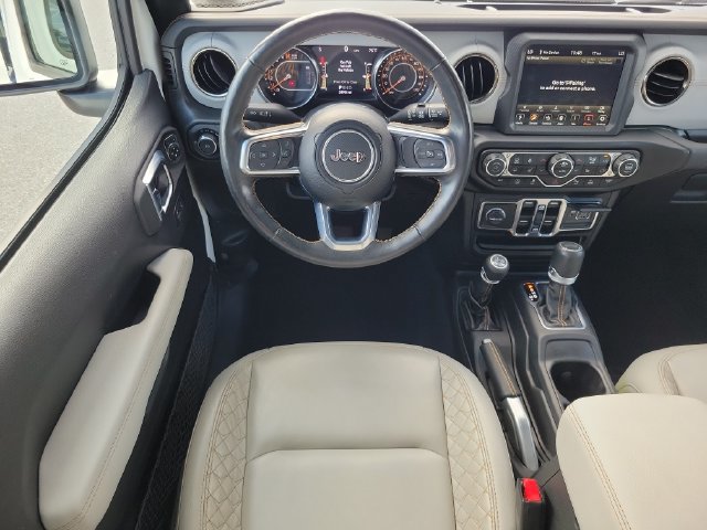 Used 2022 Jeep Wrangler Unlimited Sahara AWD/4WD image 26