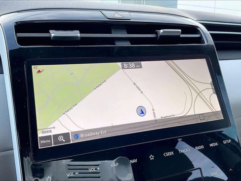 Used 2022 Hyundai Tucson Limited image 30