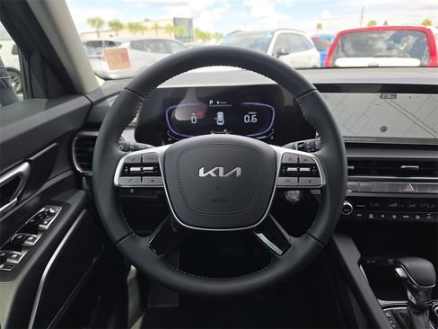 New 2025 Kia Telluride LX image 15