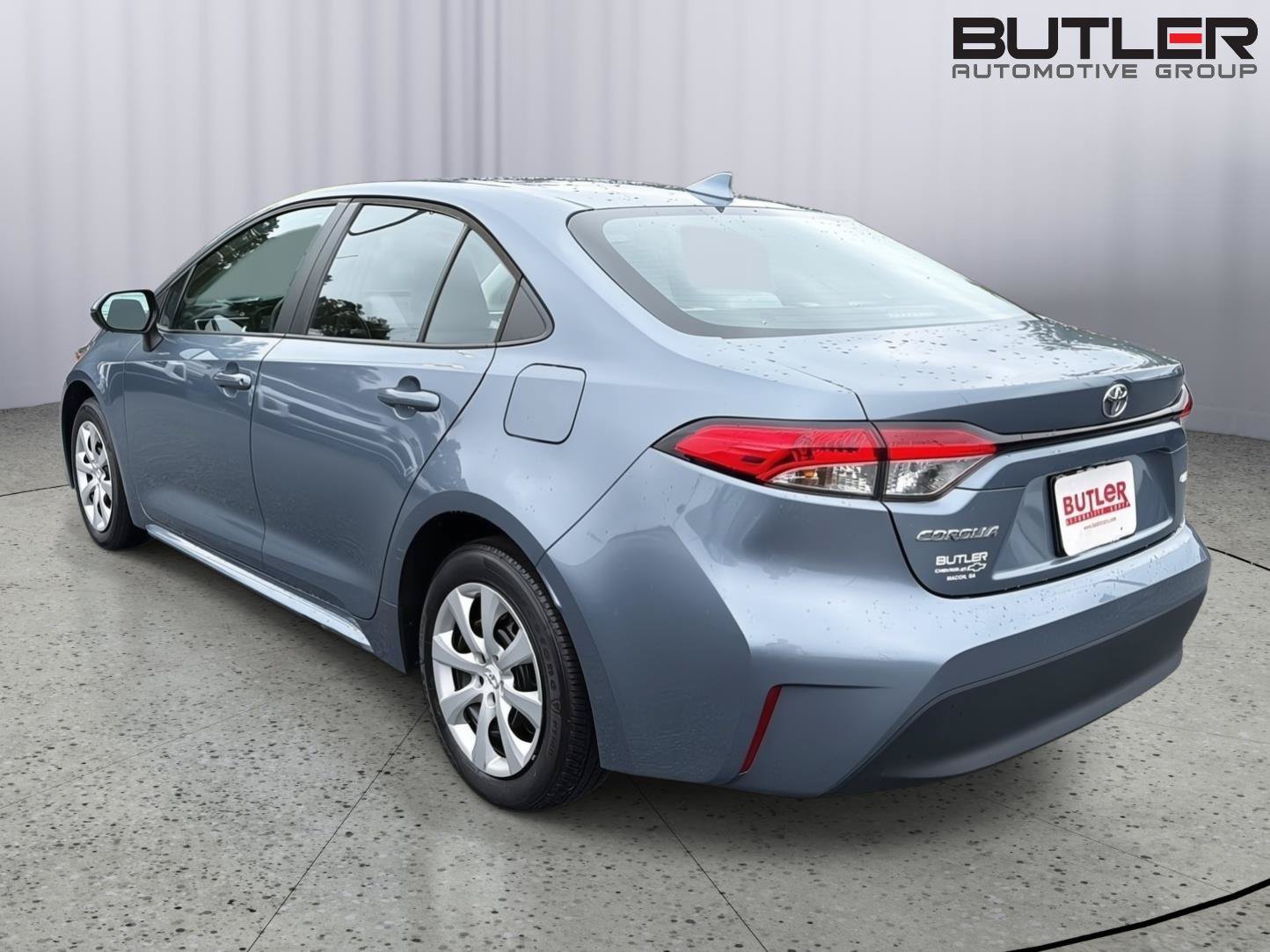 Used 2024 Toyota Corolla LE FWD image 4