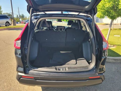 Used 2025 Honda CR-V EX-L image 11