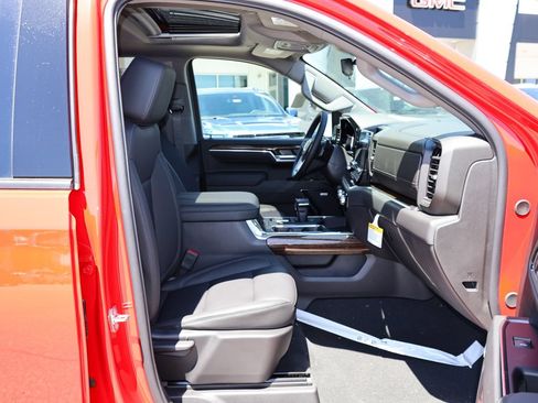 New 2026 GMC Sierra 1500 Elevation w/ Elevation Premium Package AWD/4WD image 28
