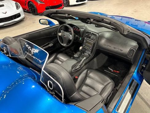 Used 2008 Chevrolet Corvette Convertible w/ Preferred Equipment Group RWD image 13