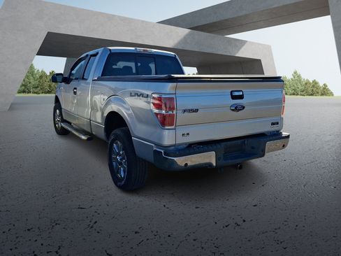 Used 2014 Ford F150 XLT w/ Equipment Group 302A Luxury AWD/4WD image 3
