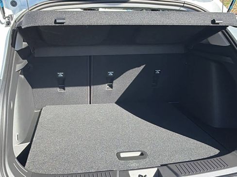 New 2026 Chevrolet Trax LT image 27